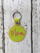 Load image into Gallery viewer, Mom Keychain Gift, Keychain Gift Mom, Birthday Gift Mom Keychain, Keychain Gift For Mom, Mom Birthday Christmas Gift Ideas